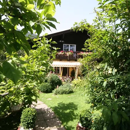 Appartement Am Schilift Chalet *