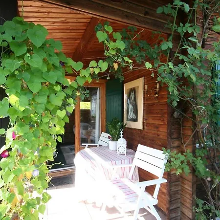 Chalet Appartement Am Schilift Sankt Gilgen